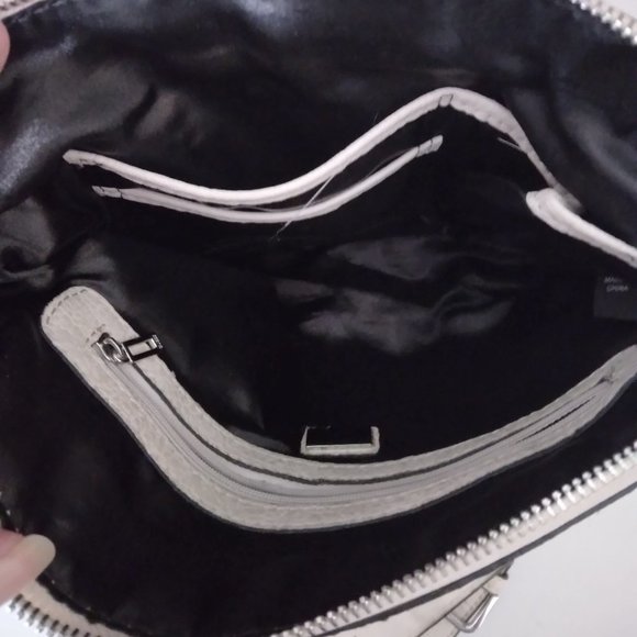 5 For $30 Cream Faux Leather Shoulder Crossbody Bag - Picture 5 of 6